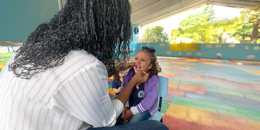 Estratégias práticas para desenvolver hábitos de higiene nas crianças